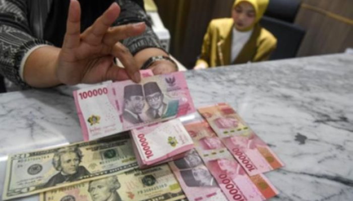 Destry Damayanti Sebut Rupiah Masih Berpeluang Menguat Terhadap Dolar AS
