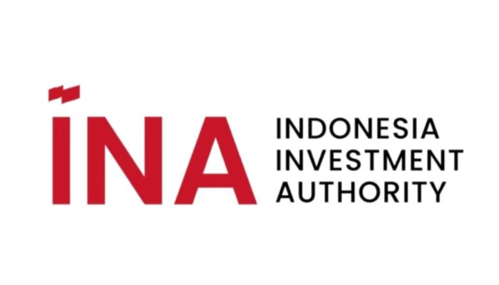 Fitch Ratings Pertahankan Peringkat BBB dengan Outlook Negatif untuk INA