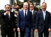 15 Tahun Pimpin Apple, Ini Warisan Bisnis dan Pencapaian Tim Cook