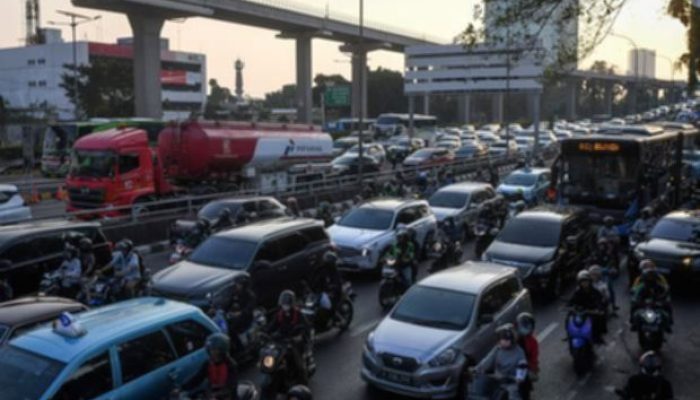 Percepat Adopsi Kendaraan Listrik untuk Tekan Emisi Karbon Transportasi Indonesia