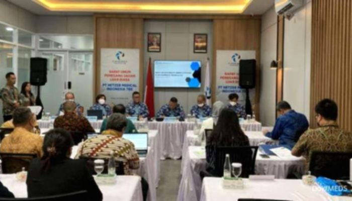 Saham MEDS Melesat ARA, Simak Profil dan Kinerja Terkini Emiten