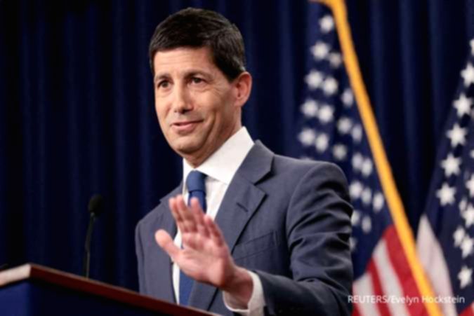 Ketua The Fed Kevin Warsh memberikan pernyataan pers usai rapat FOMC di Washington.