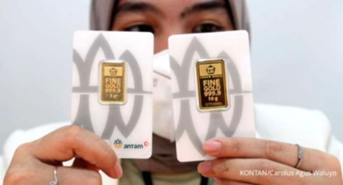 Suasana layar monitor perdagangan saham di Bursa Efek Indonesia dengan grafik pergerakan harga saham