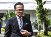 Dony Oskaria, COO Danantara dan Kepala BP BUMN, memberikan penjelasan mengenai strategi perampingan perusahaan BUMN