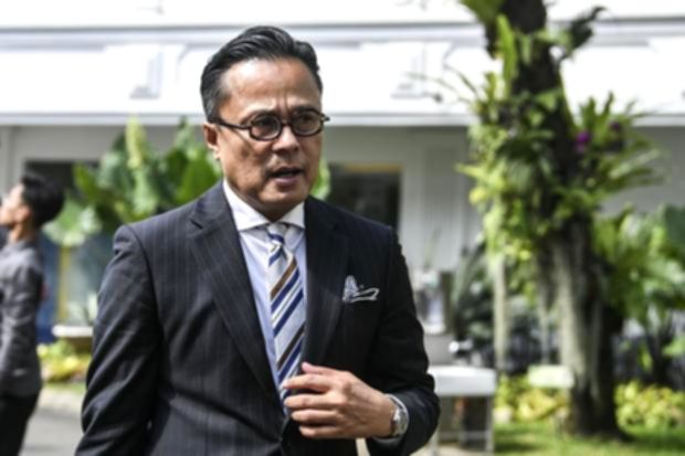 Dony Oskaria, COO Danantara dan Kepala BP BUMN, memberikan penjelasan mengenai strategi perampingan perusahaan BUMN