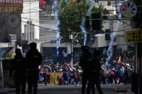 Gedung kantor Dana Moneter Internasional (IMF) di La Paz, Bolivia